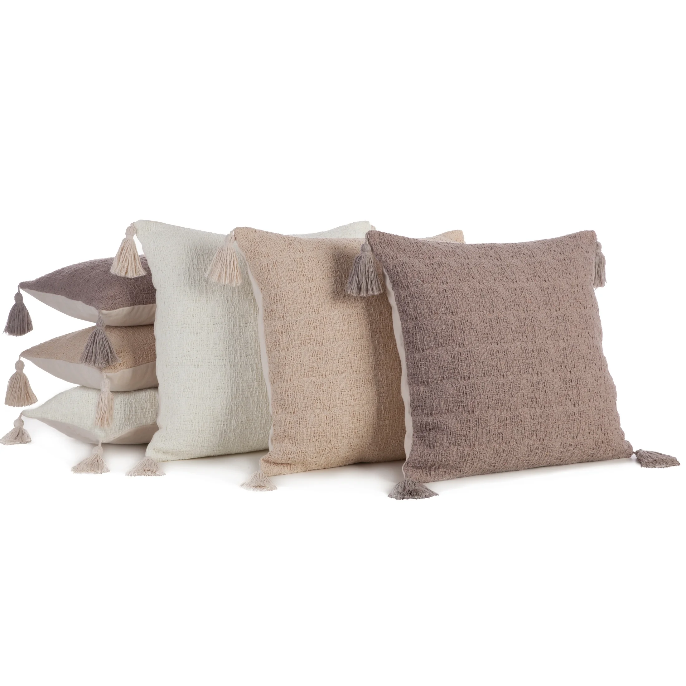 Poszewka na poduszkę 45x45 cm bawełniana kolor beżowy z ozdobnymi chwostami na rogach BOHO