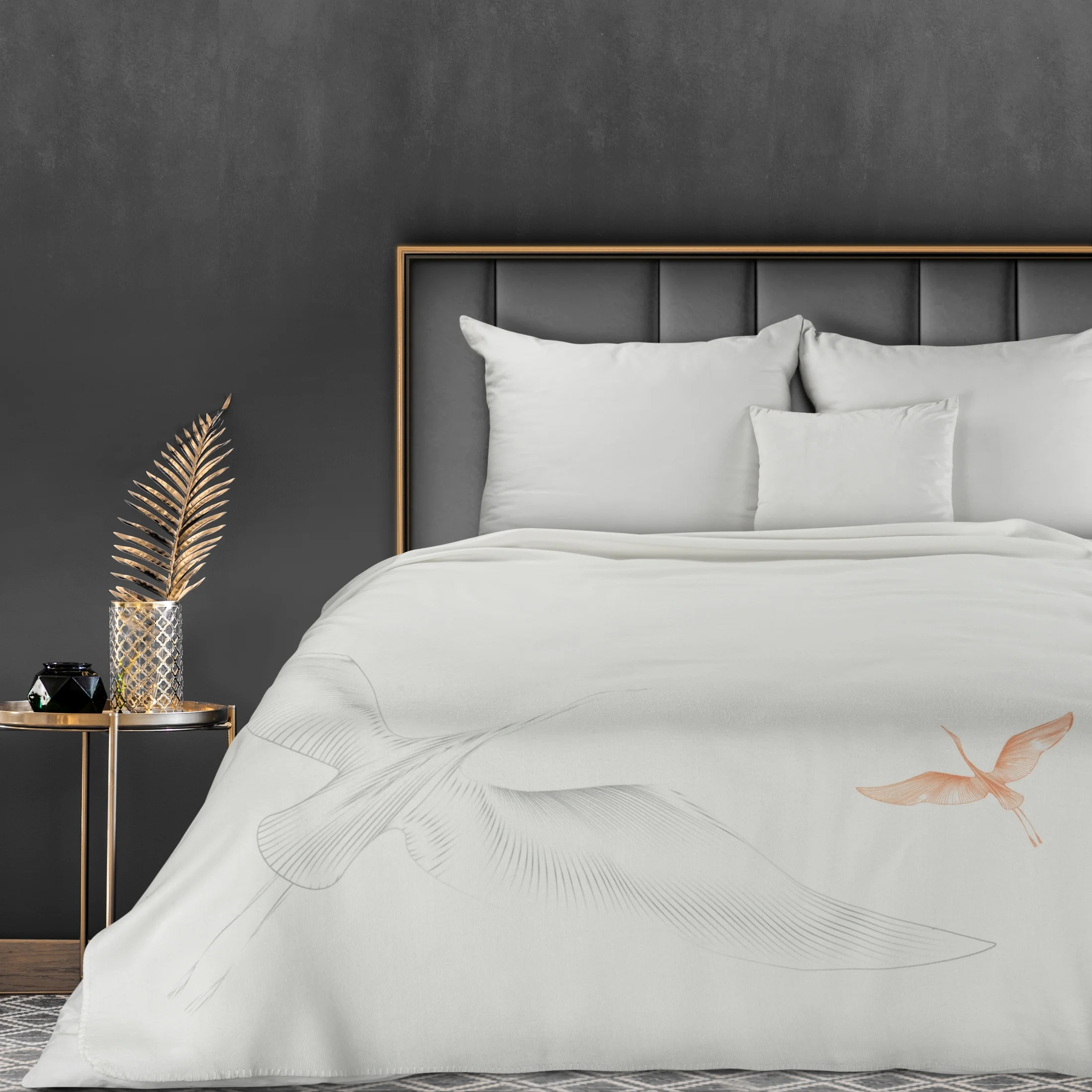 Koc akrylowy 150x200 cm beżowy z nadrukiem żurawi LEA Eurofirany Premium | eurofirany