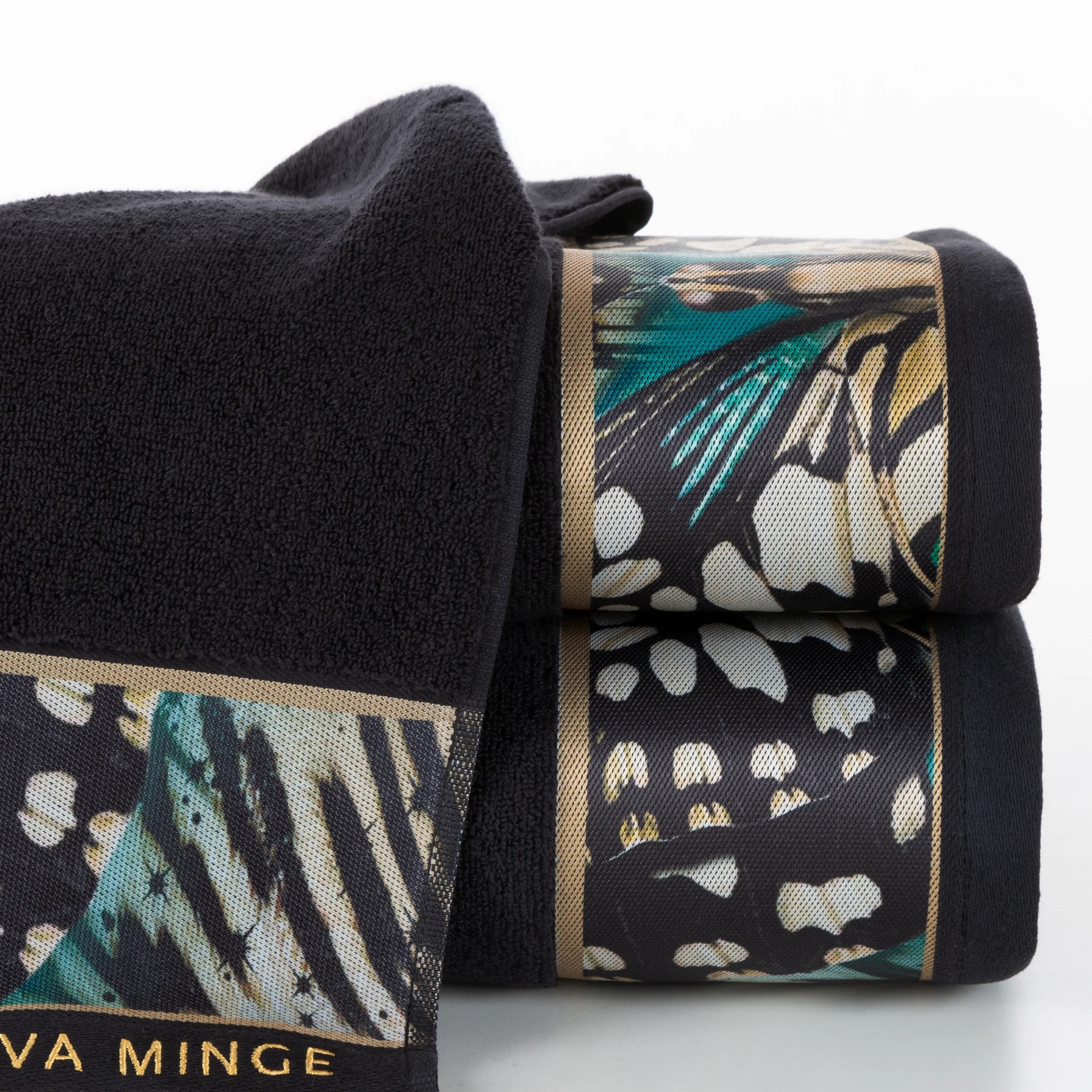 Ręcznik kąpielowy 70x140 cm bawełniany kolor czarny z designerską bordiurą 500 g/m2 EVA 15 Eva Minge