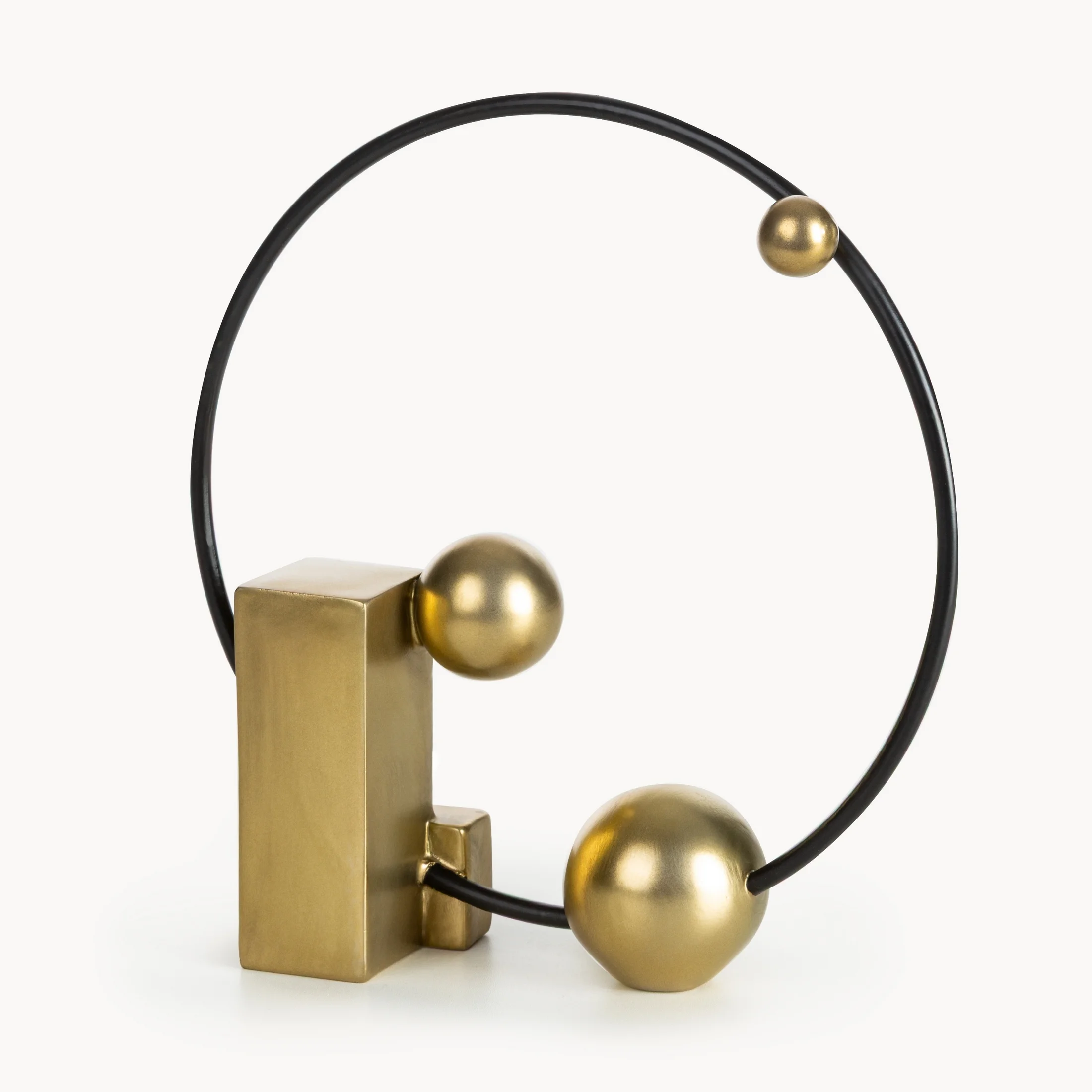 Nowoczesna figurka ALEX ze złotymi akcentami | eurofirany