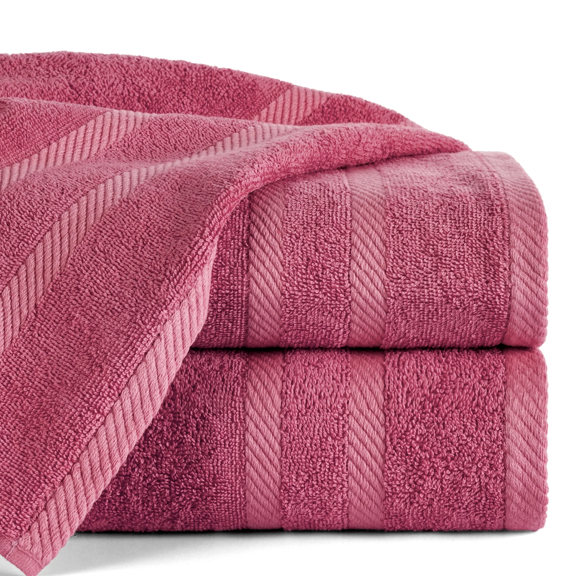 Ręcznik kąpielowy 100x150 cm bawełniany kolor ciemnoróżowy z ozdobną bordiurą 500 g/m2 MILO