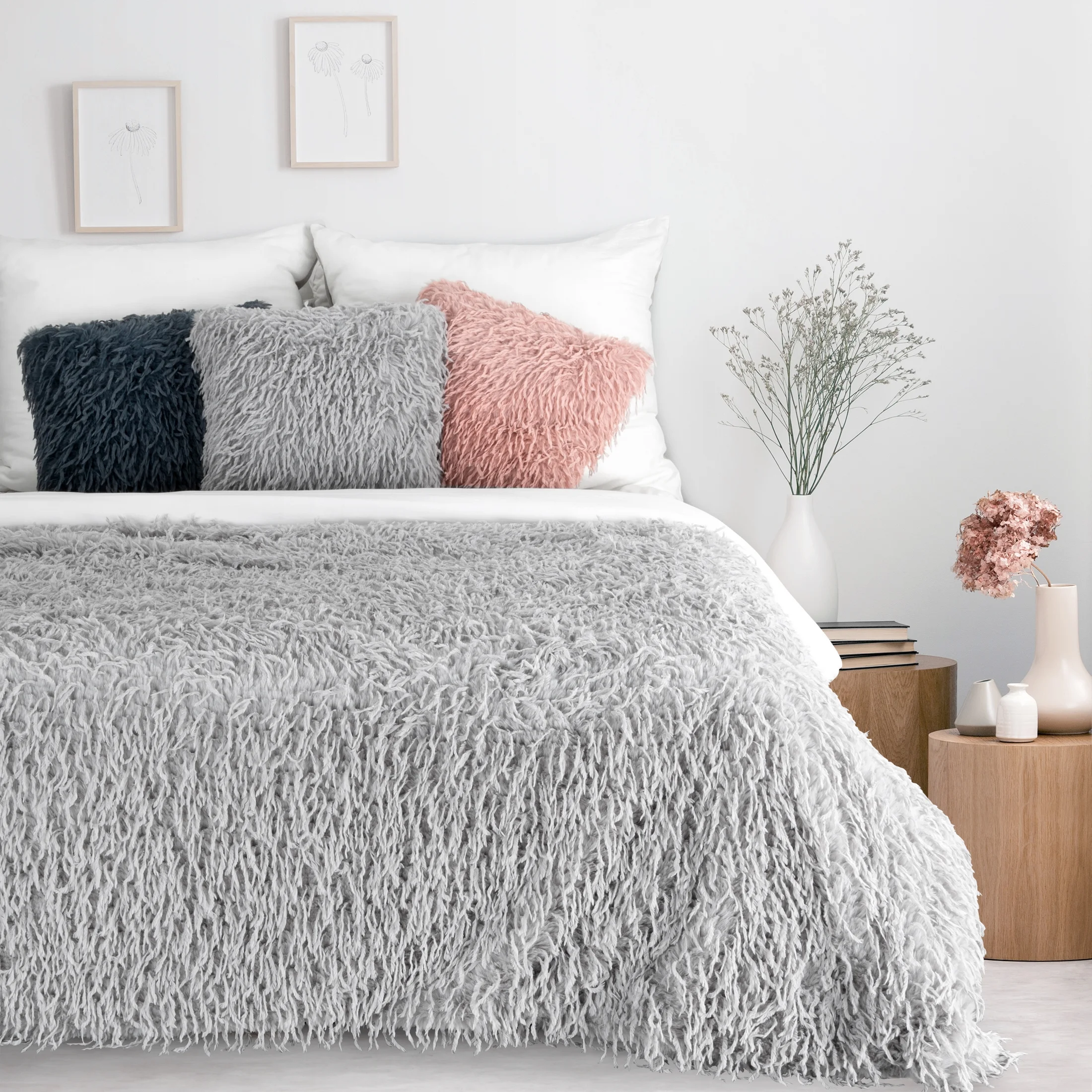 Koc z przyjemnego futerka 130x170 cm srebrny ADORE | eurofirany