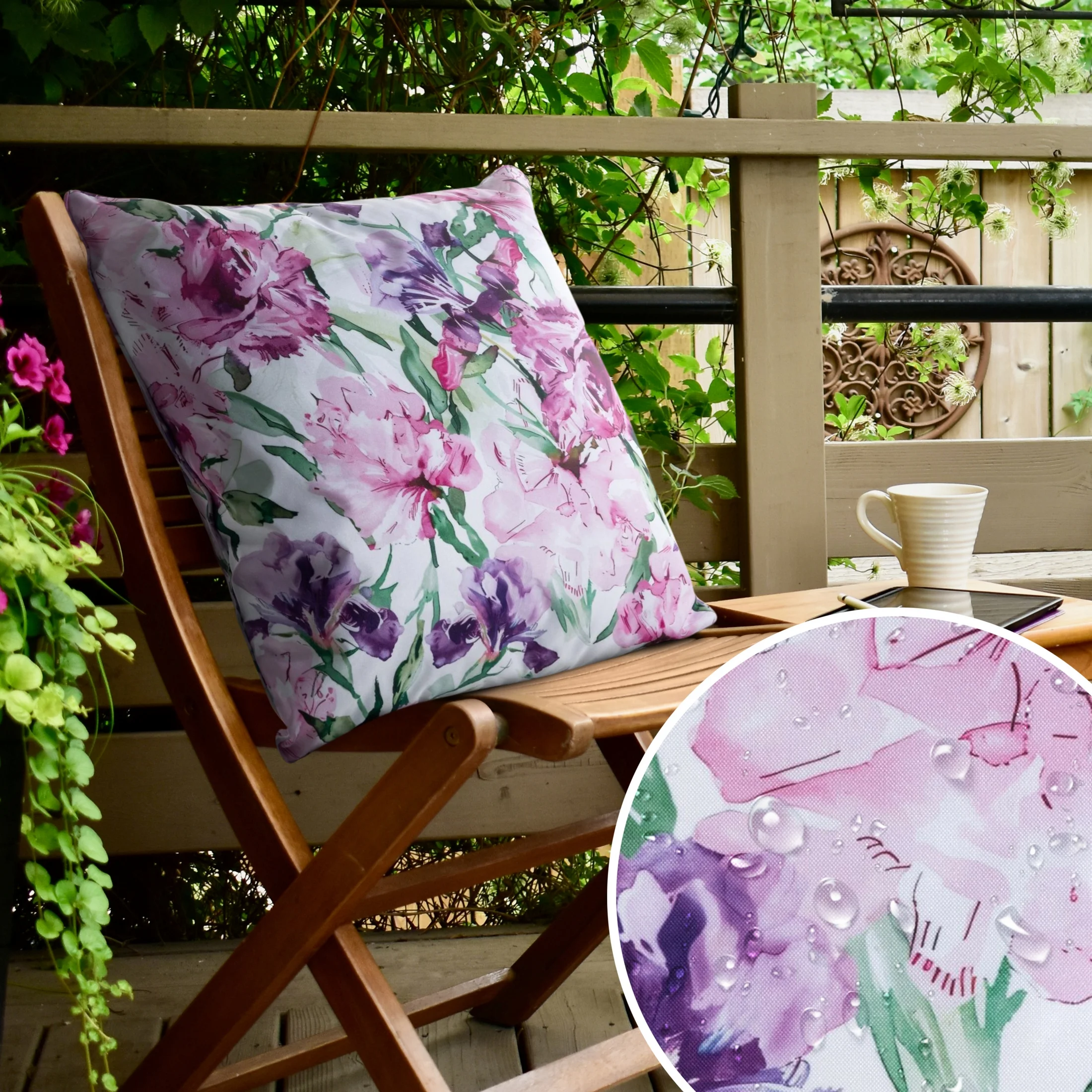 Poszewka na poduszkę 45x45 cm z tkaniny wodoodpornej różowo, fioletowa idealna na taras oraz balkon zdobiona wzorem kwiatowym GARDEN | eurofirany