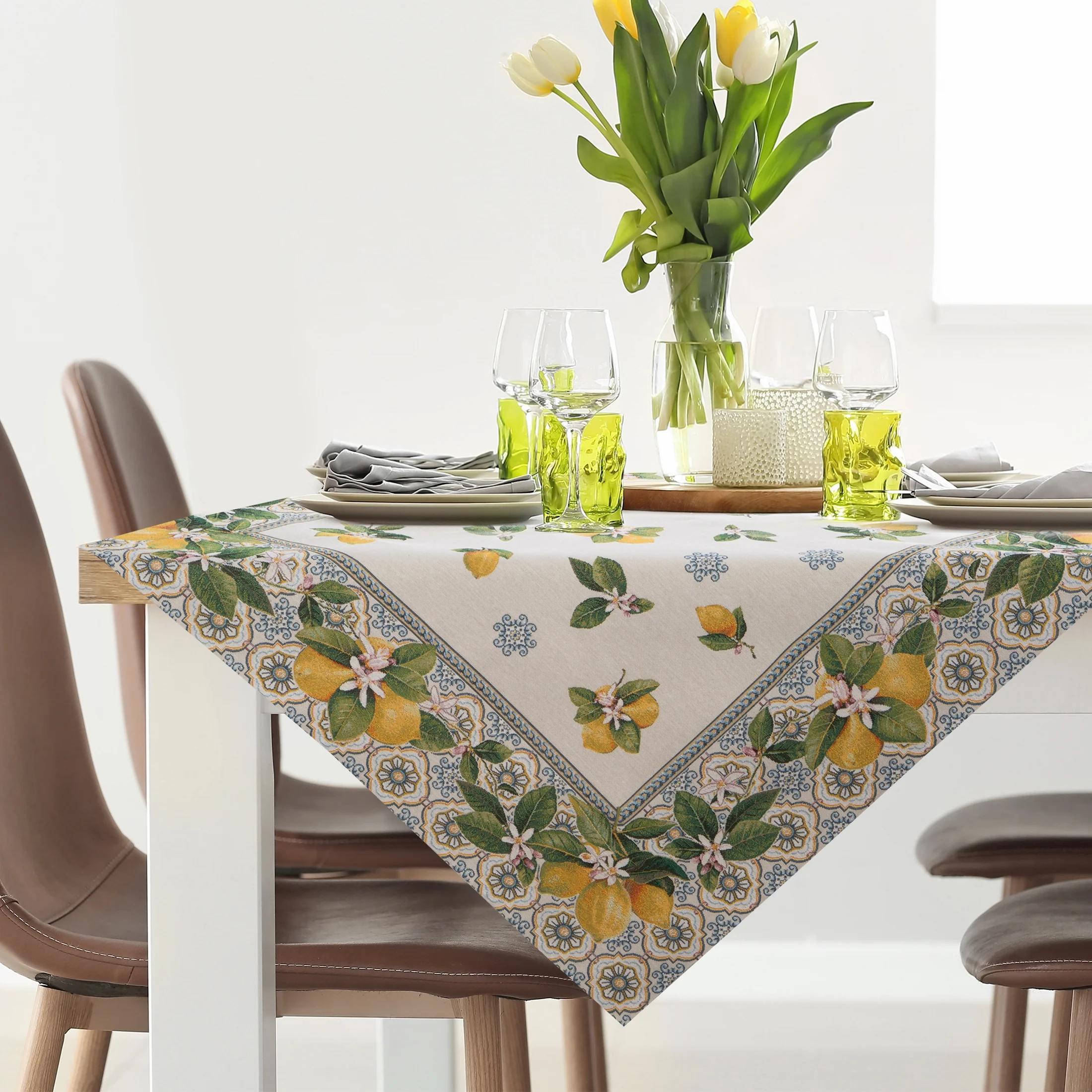 Obrus naturalno, żółty 100x100 cm gobelinowy z nadrukiem letnich cytryn