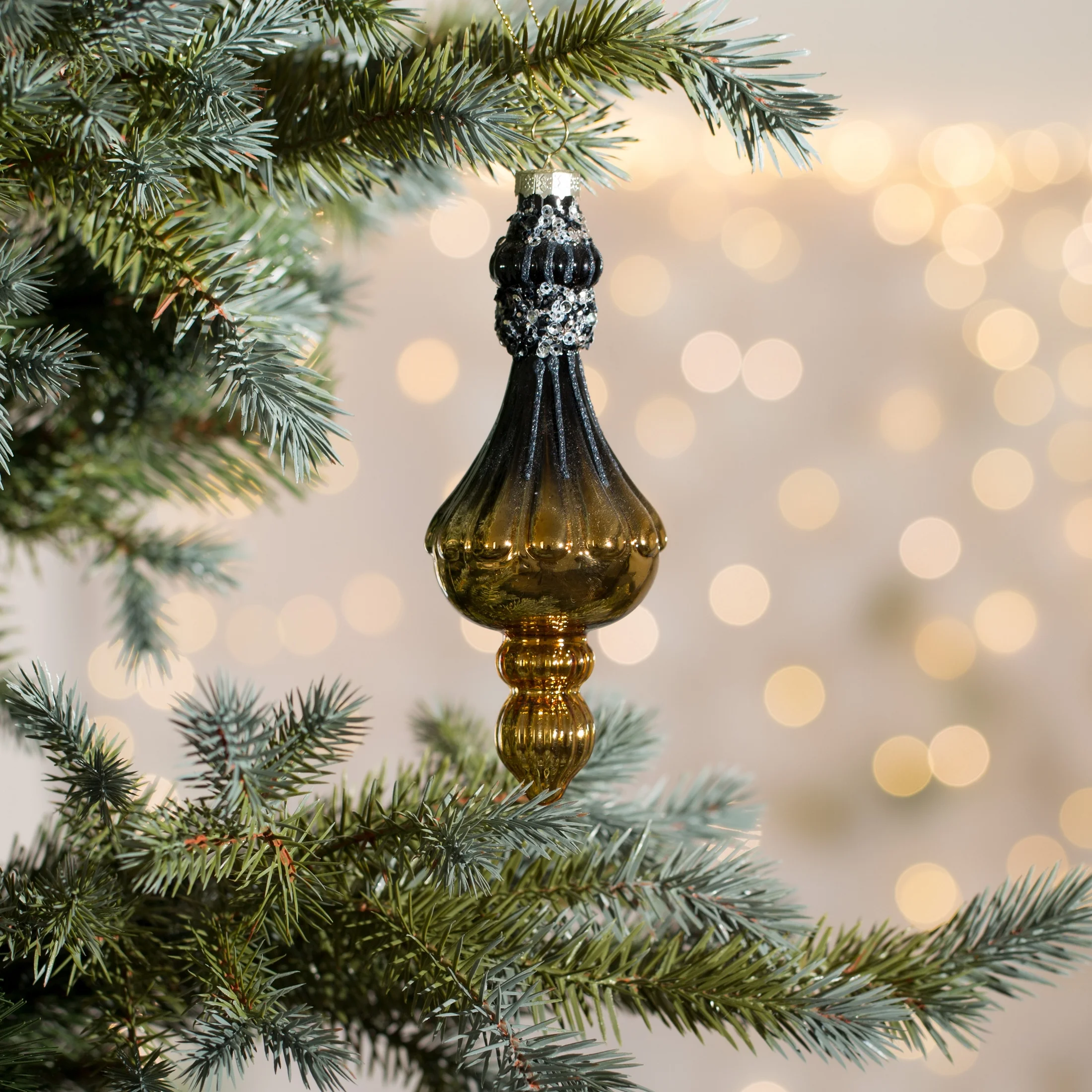 Sopel- bombka szklana ręcznie zdobiona z efektem ombre oraz lśniących kryształków |