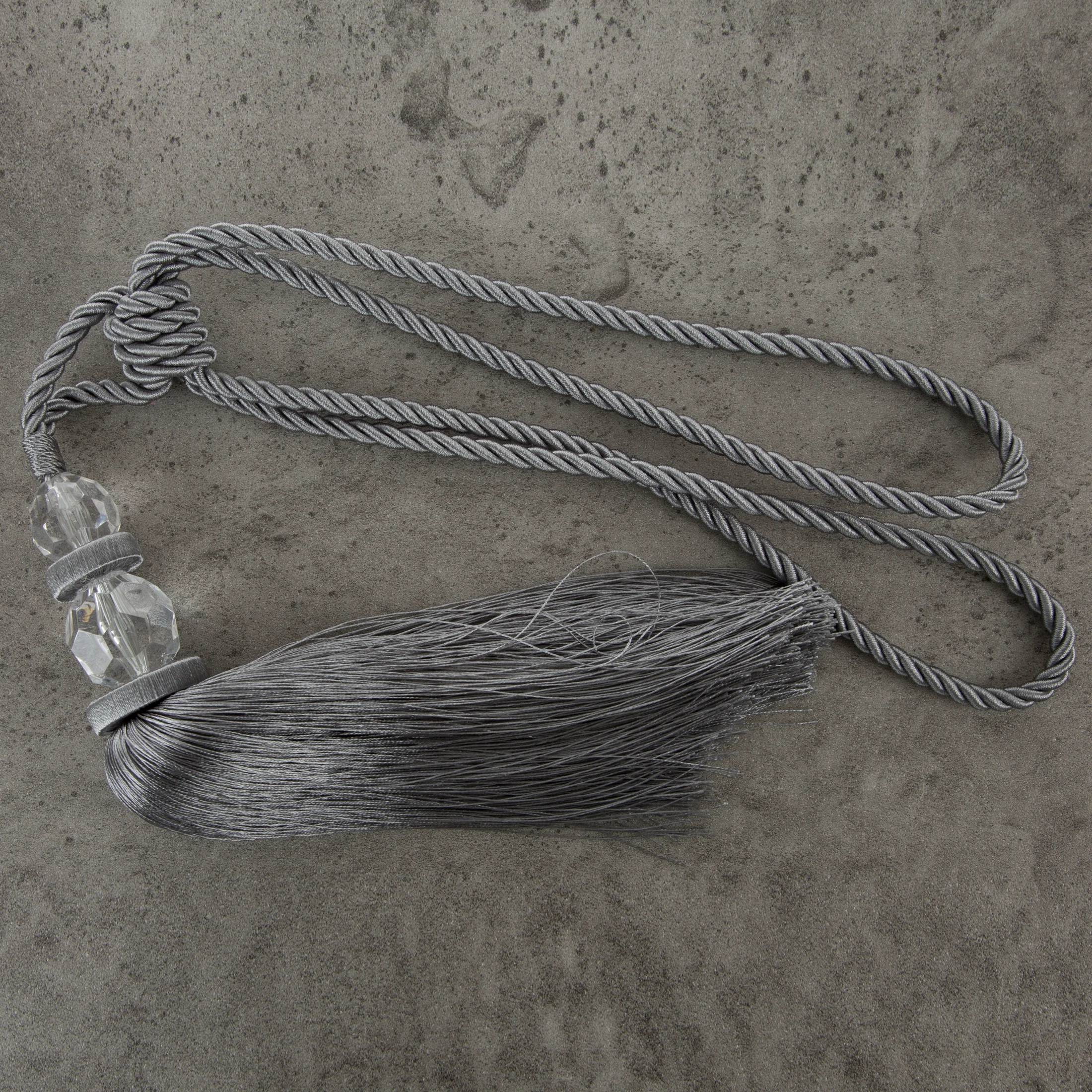 Dekoracyjny sznur do zasłon BARI zdobiony kryształkami i chwostem