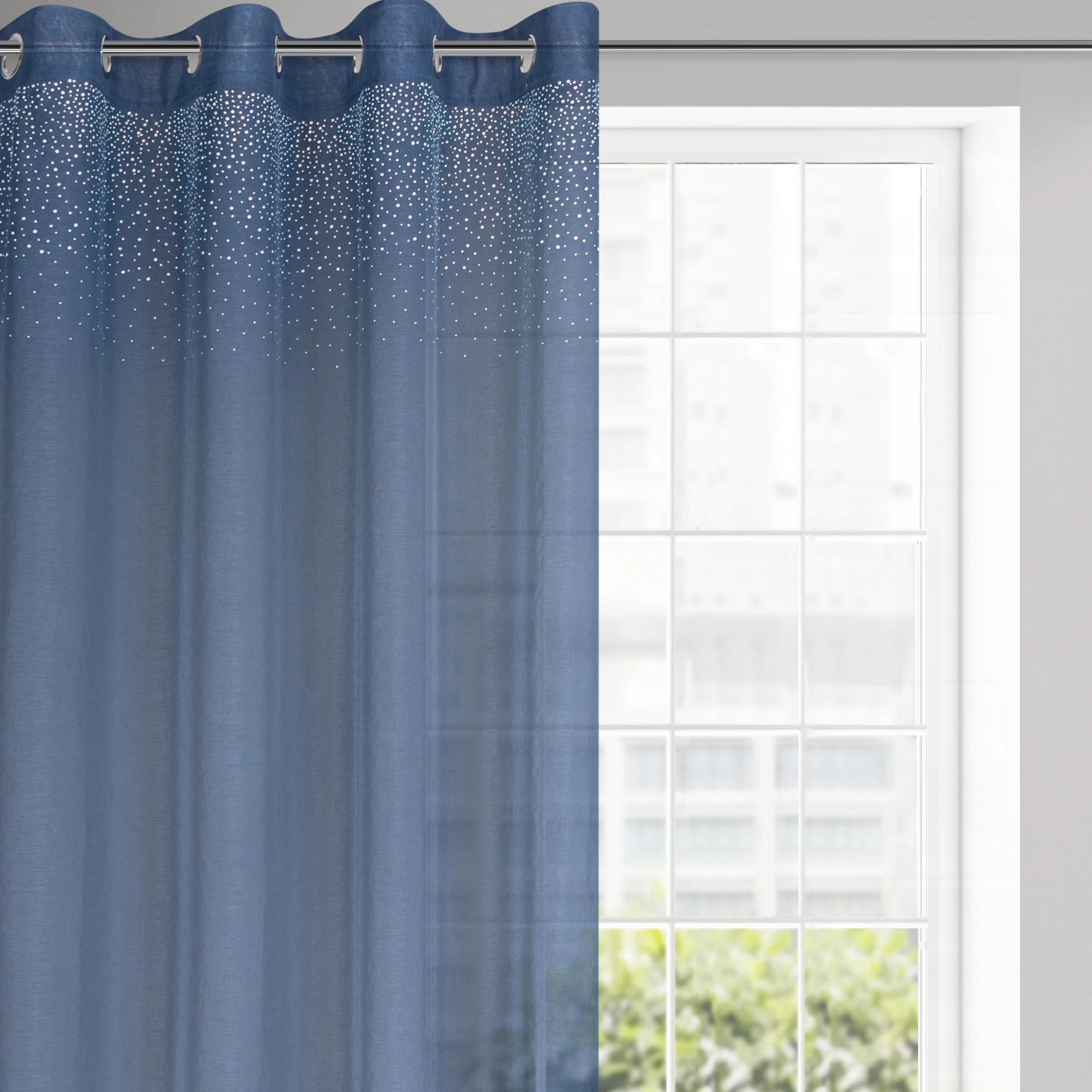 Dekoracja okienna granatowa zdobiona aplikacją z drobnych kryształków 140x250 cm przelotka - AMADIE | eurofirany