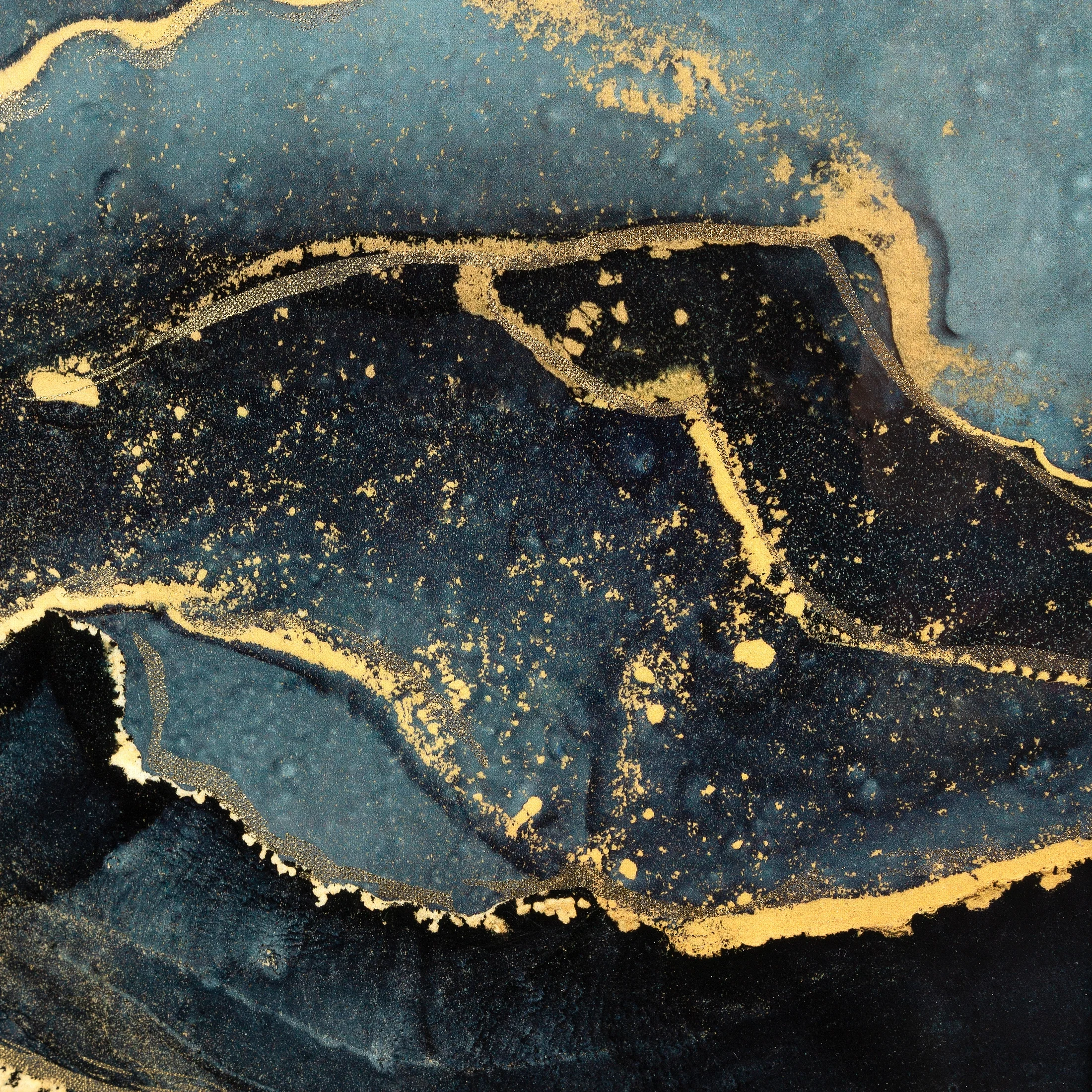 Obraz abstrakcja stalowo, złoty w czarnej ramie 53x73 cm