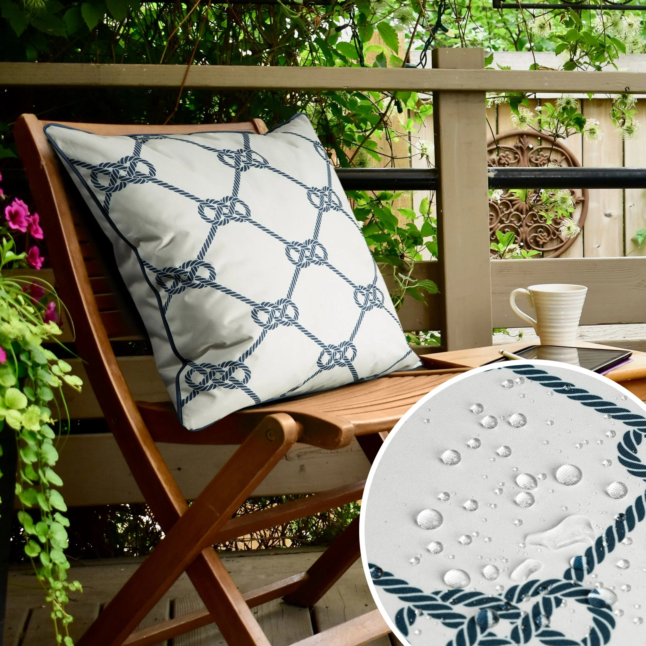 Poszewka na poduszkę 45x45 cm z tkaniny wodoodpornej biało, garnatowa idealna na taras oraz balkon w stylu marynistycznym GARDEN | eurofirany