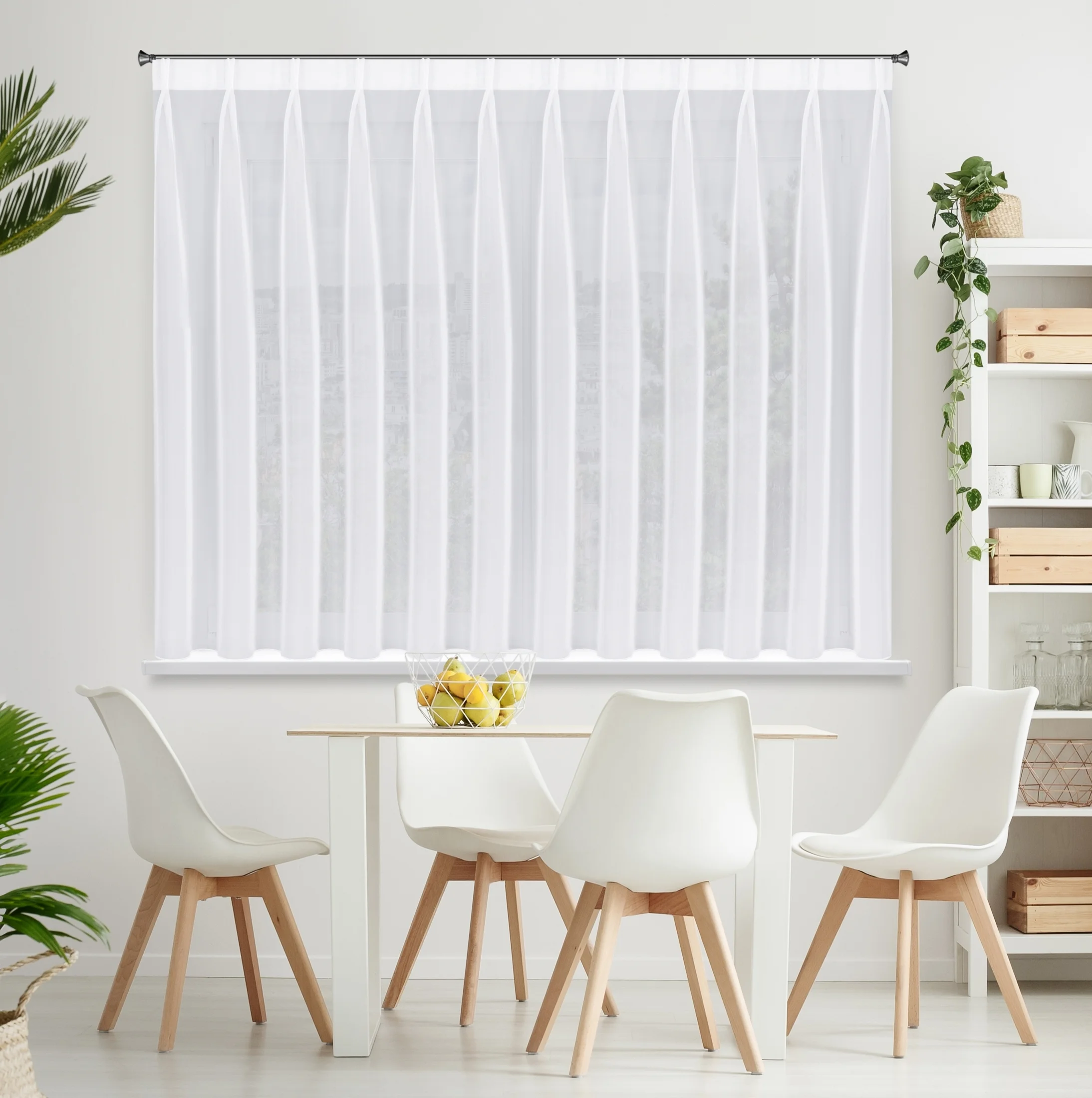 Firana biała z gładkiego mlecznego woalu wykończona szwem obciążającym VIOLET 250x160 cm flex 1:2 | eurofirany