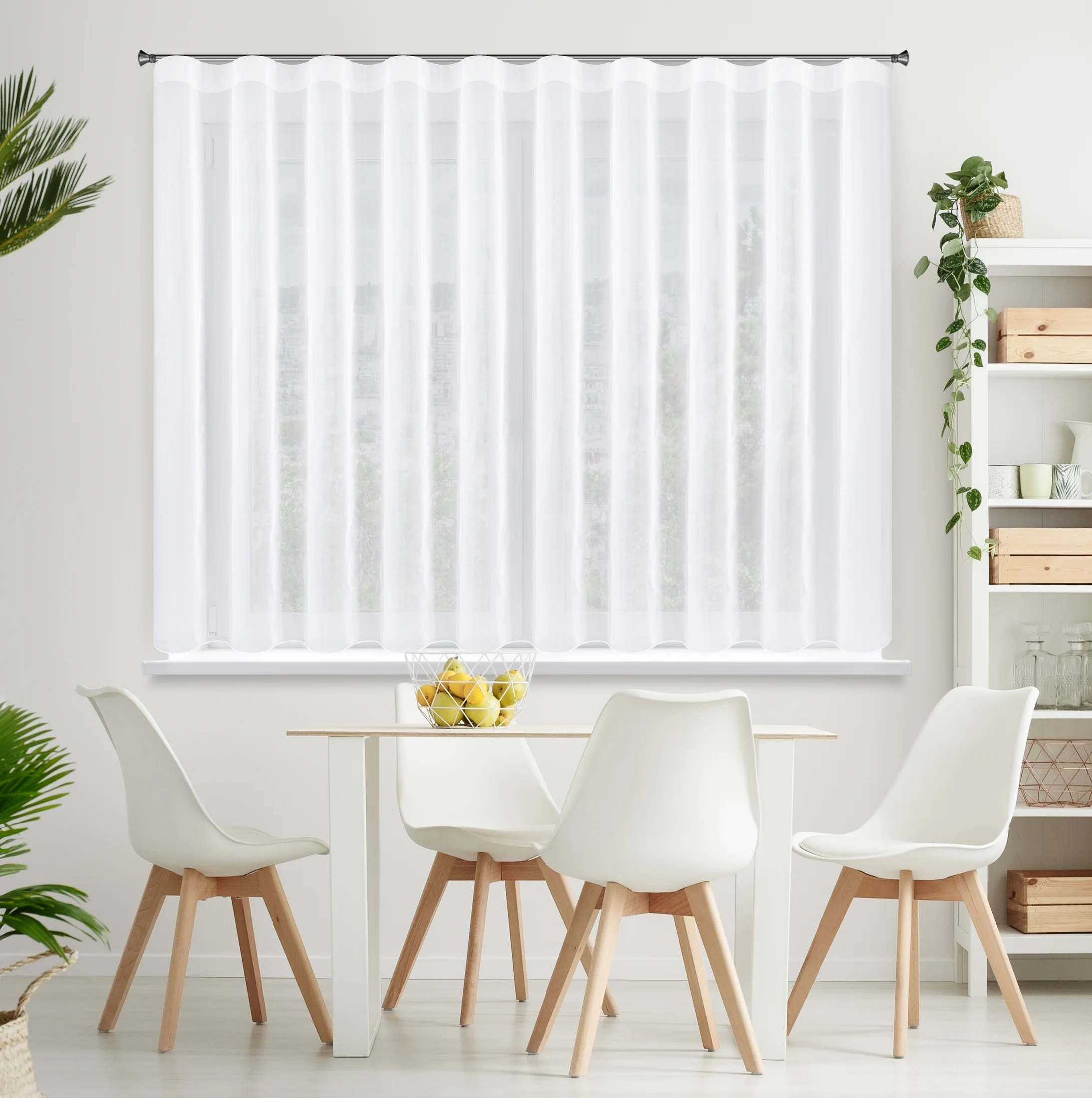 Firana biała z gładkiego mlecznego woalu wykończona szwem obciążającym VIOLET 200x180 cm fala 1:2 | eurofirany