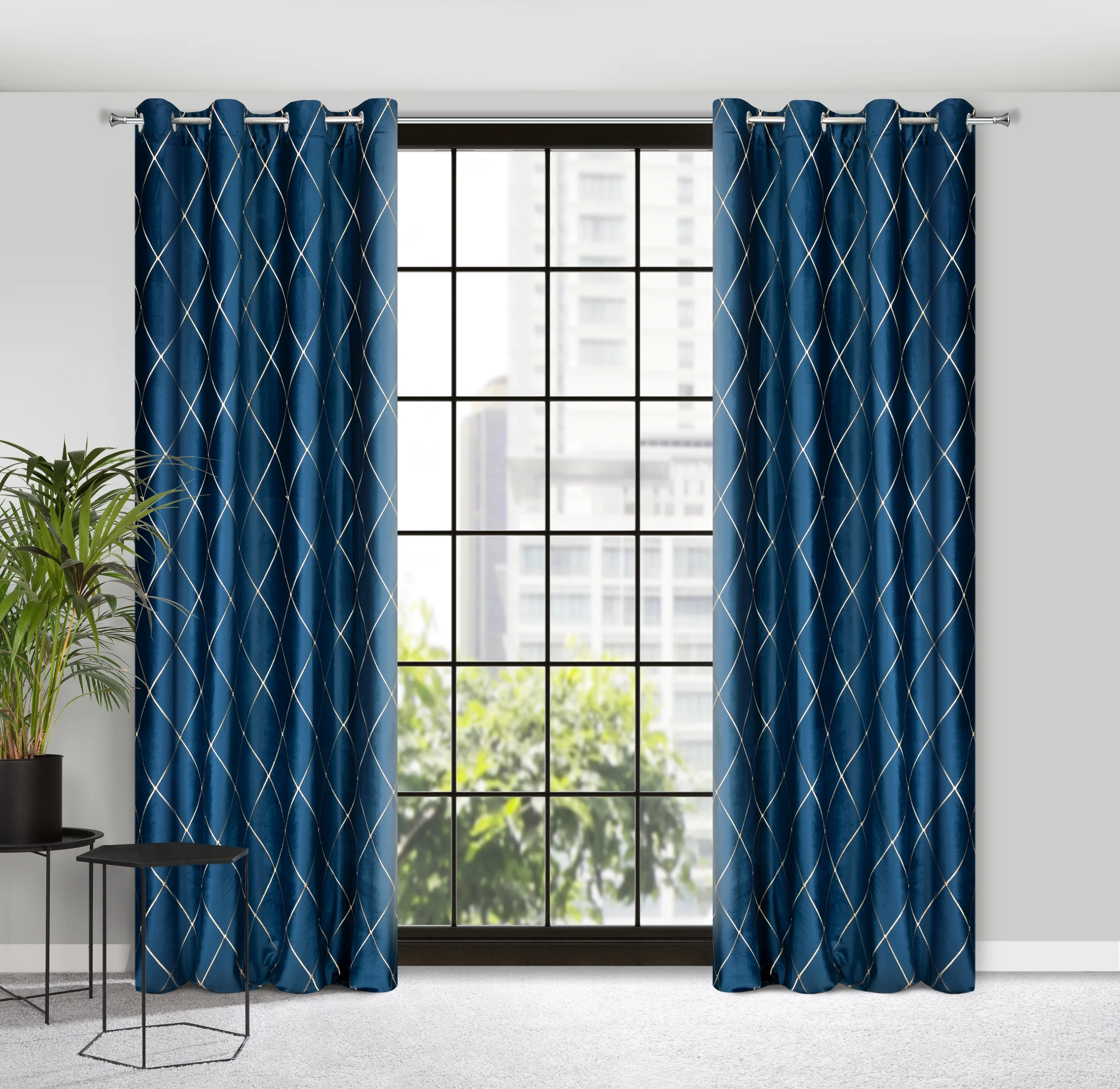 Zasłona welwetowa granatowo, złota haftowana w duże karo 140x250 przelotka - MARGO - Pierre Cardin