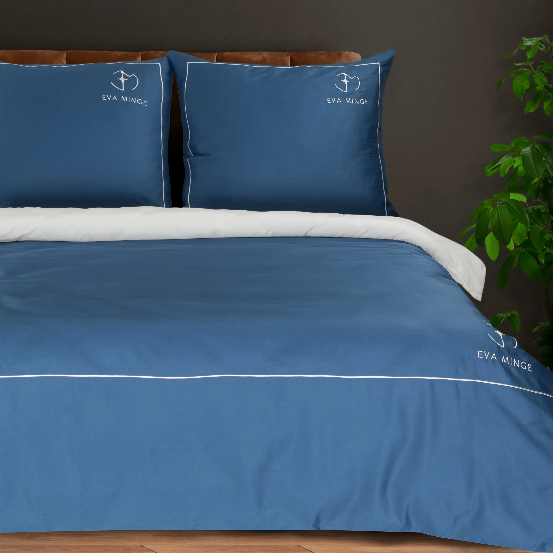 Pościel 220x200 cm z makosatyny bawełnianej kolor niebieski, biały styl nowoczesny Eva Minge | eurofirany