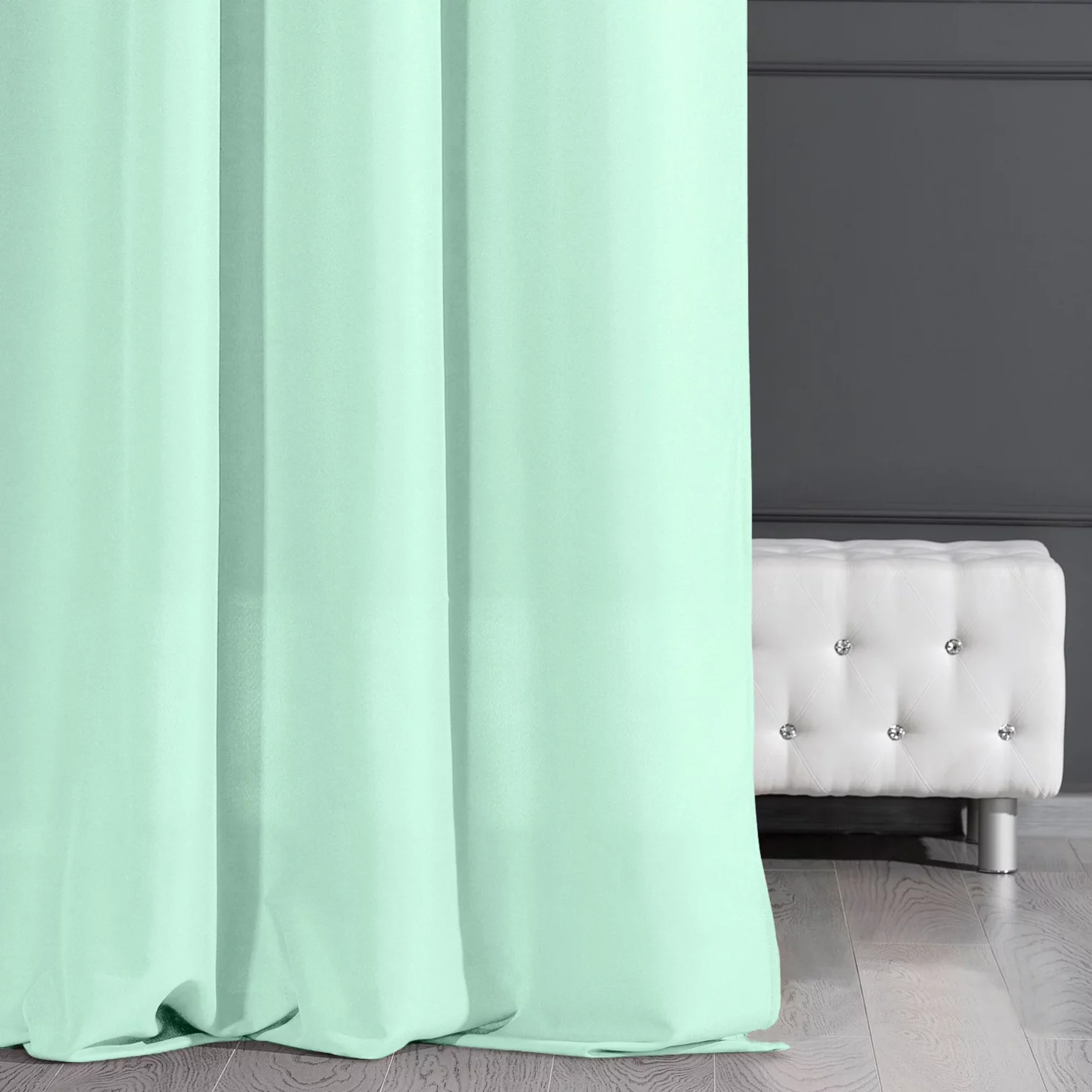 Zasłona jasnomiętowa gładka, matowa 140x250 cm przelotka - ADORE - Design 91