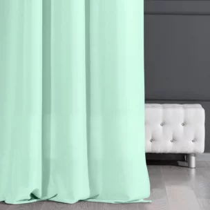 Zasłona jasnomiętowa gładka, matowa 140x250 cm przelotka - ADORE - Design 91