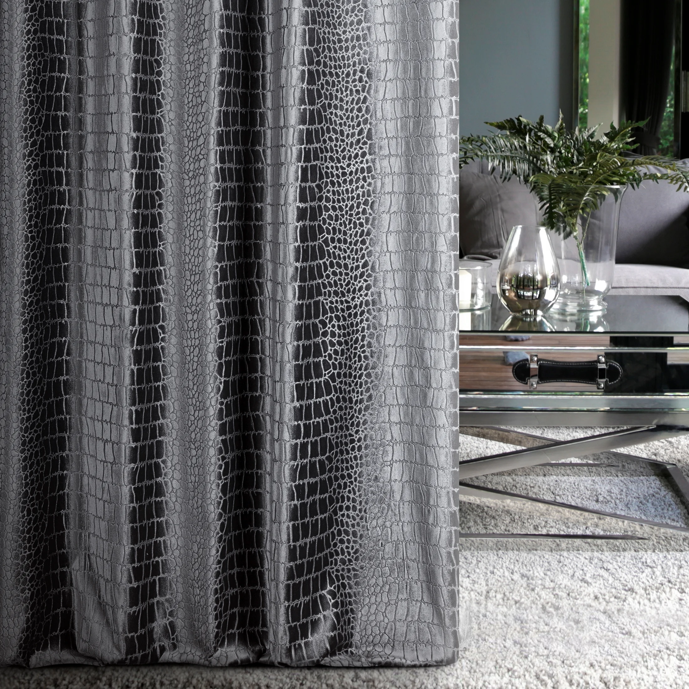 Tkanina zasłonowa welwetowa, z wytłaczanym wzorem krokodylej skóry z kolekcji Eva Minge