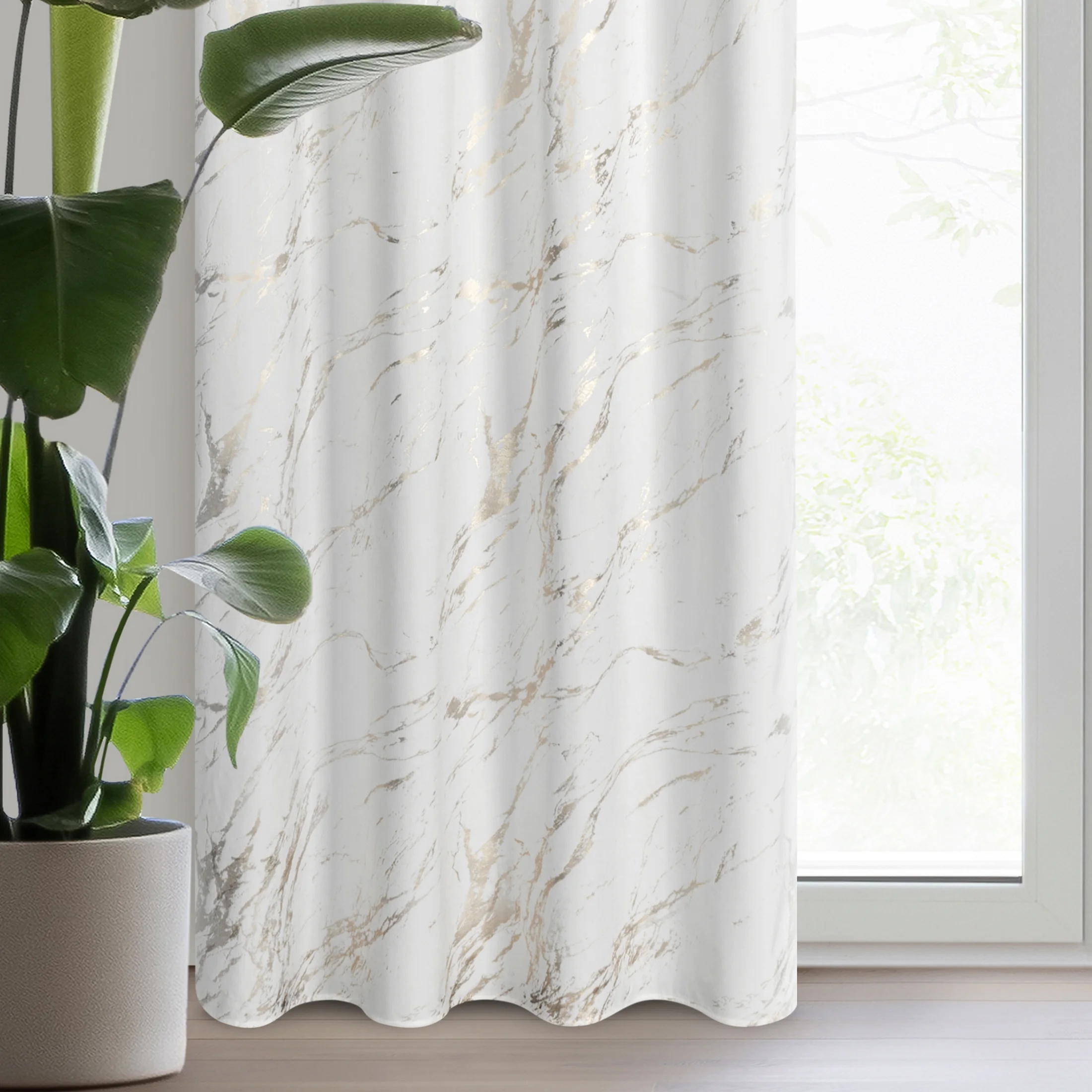 Zasłona welwetowa biało, złocista zdobiona marmurkiem, złote przelotki 140x250 cm przelotka - MOLLY | eurofirany