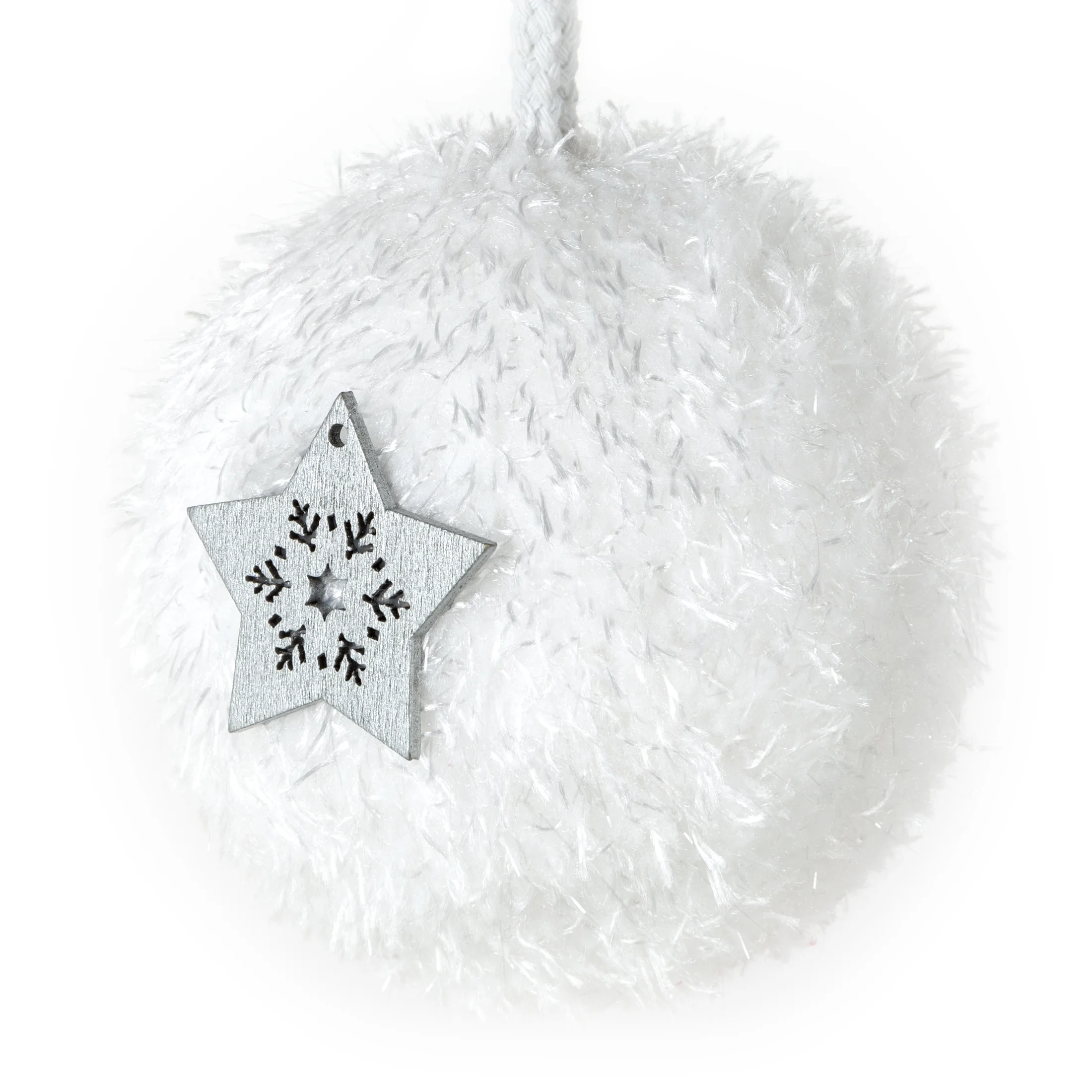 Bombka choinkowa zdobiona futerkiem |