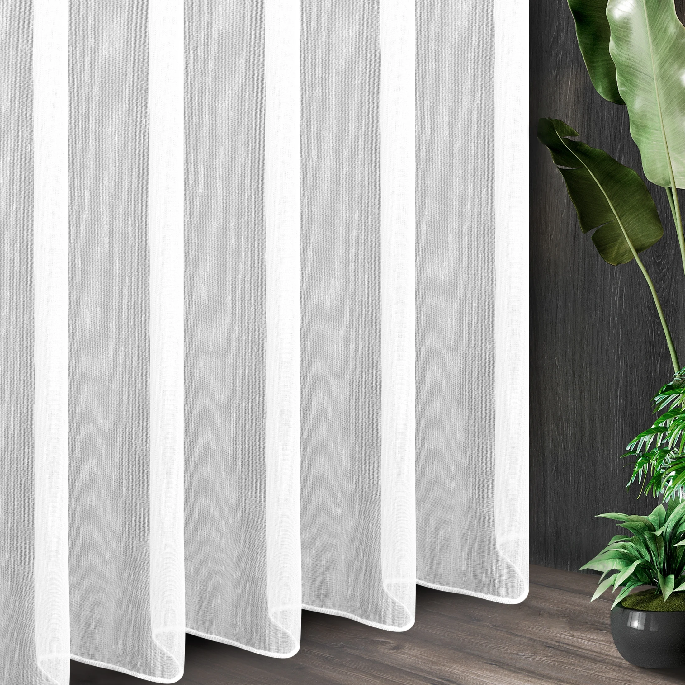 Tkanina firanowa lekka siateczka z deszczykiem zakończona szwem obciążającym