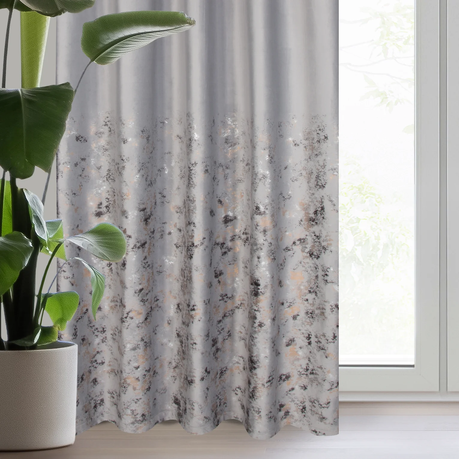 Zasłona welwetowa srebrno, szampańska z nadrukiem metalicznym 140x270 cm taśma - MARIELA | eurofirany