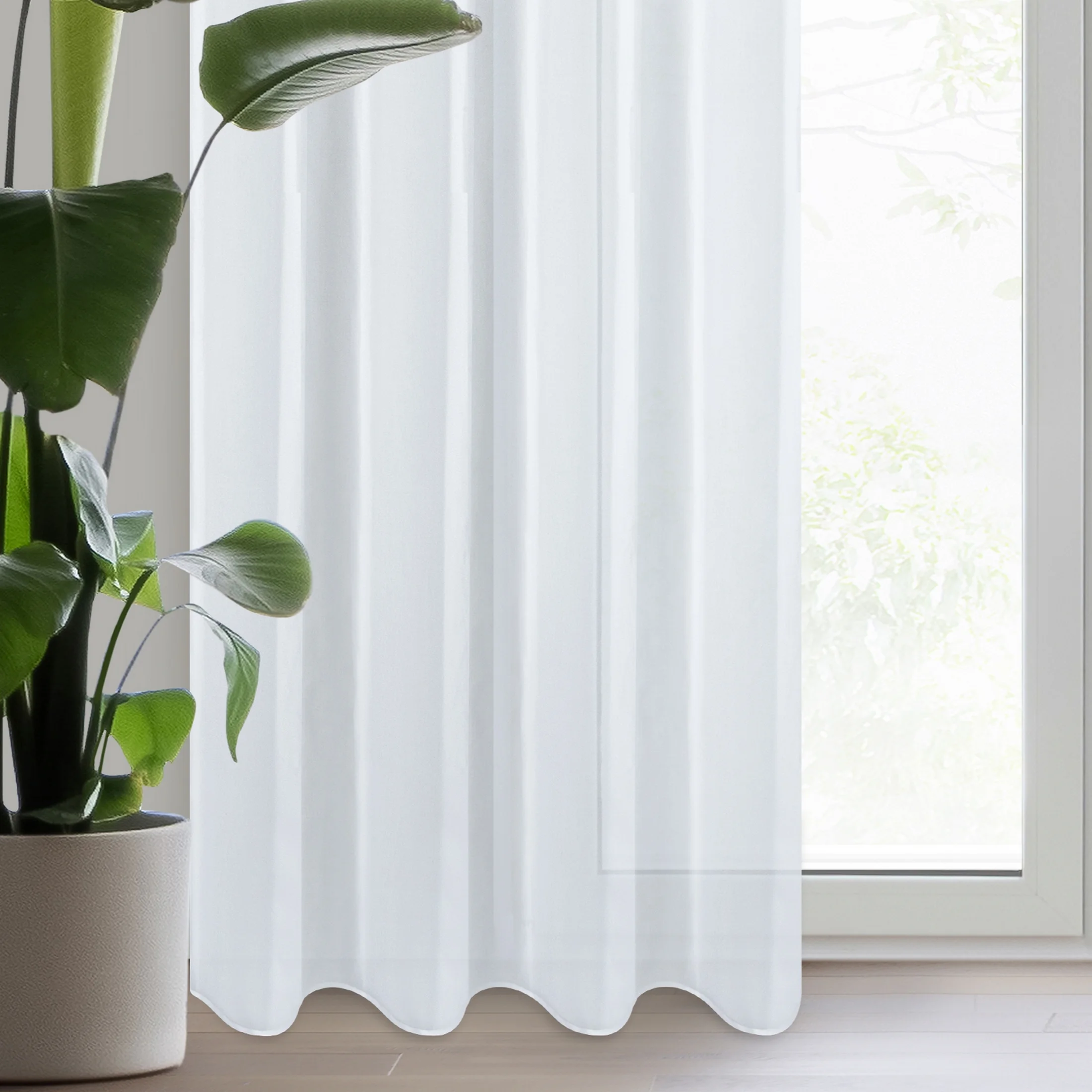 Firana biała z lekkiej tkaniny szyfonowej z delikatnym połyskiem 135x270 cm przelotka ARLETA | eurofirany