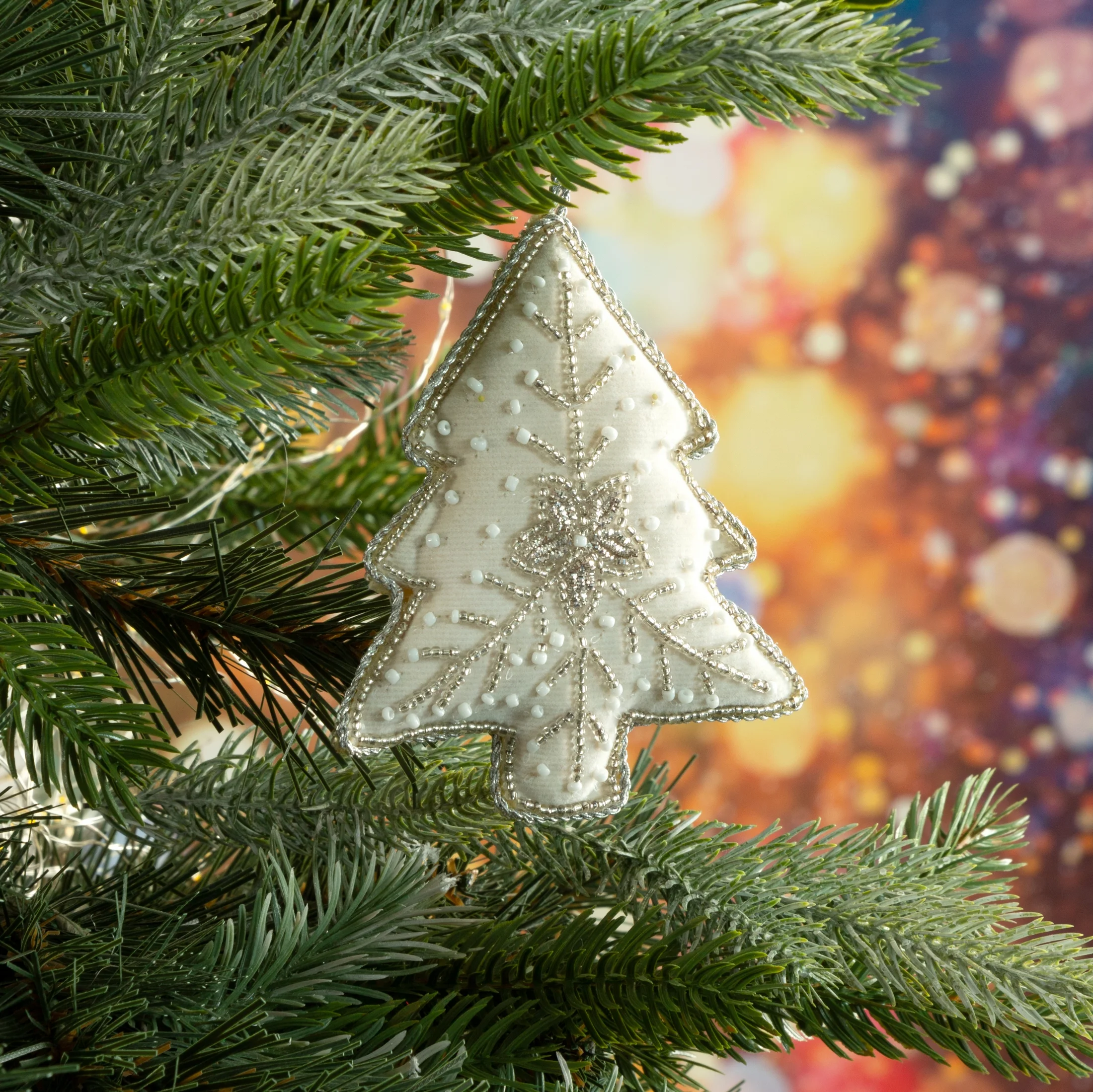 Ozdoba na choinkę CHOINKA zdobiona koralikami | eurofirany