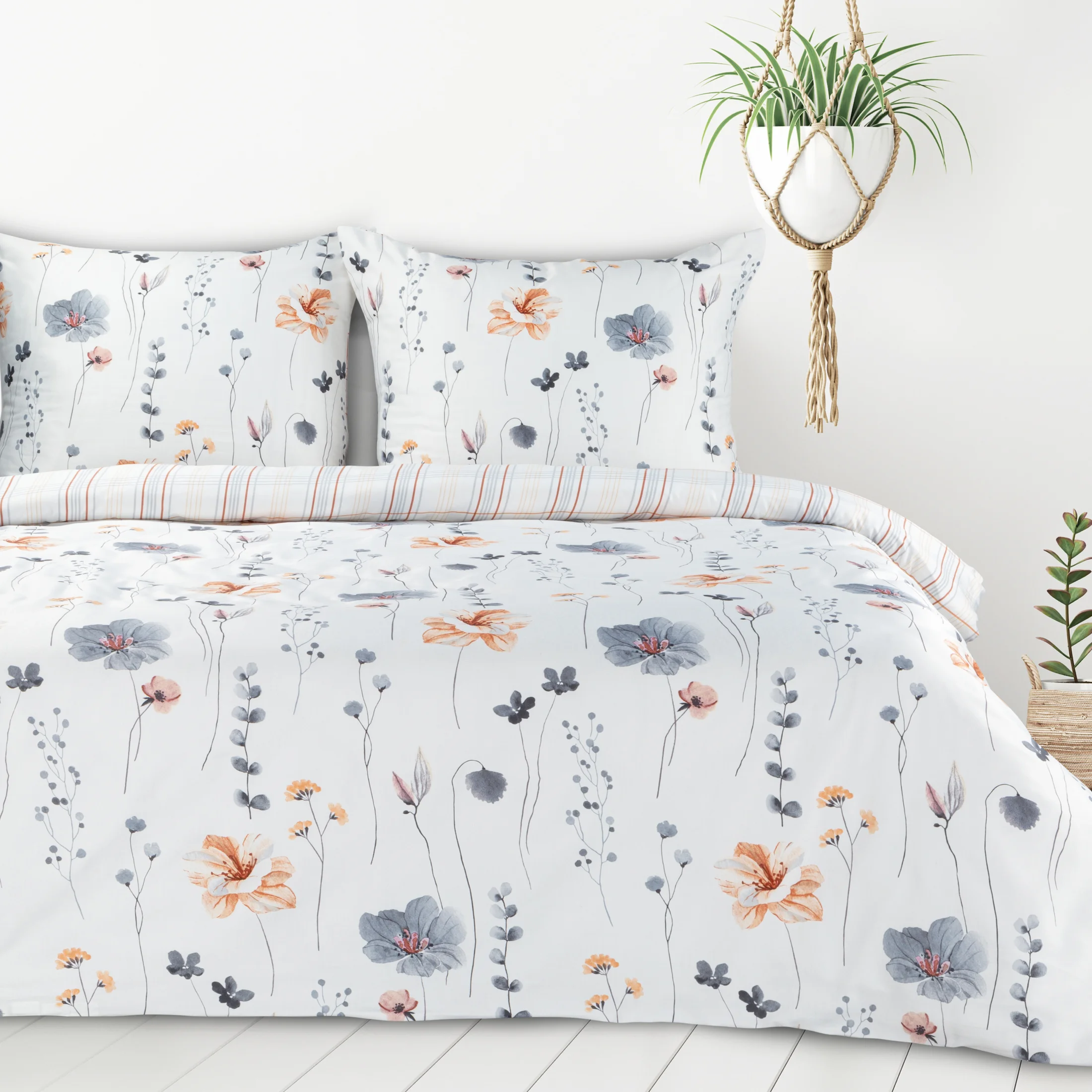 Pościel 220x200 cm z mieszanki włókien kolor biały, stalowy z nadrukiem kwiatów LEA10 Design 91 | eurofirany