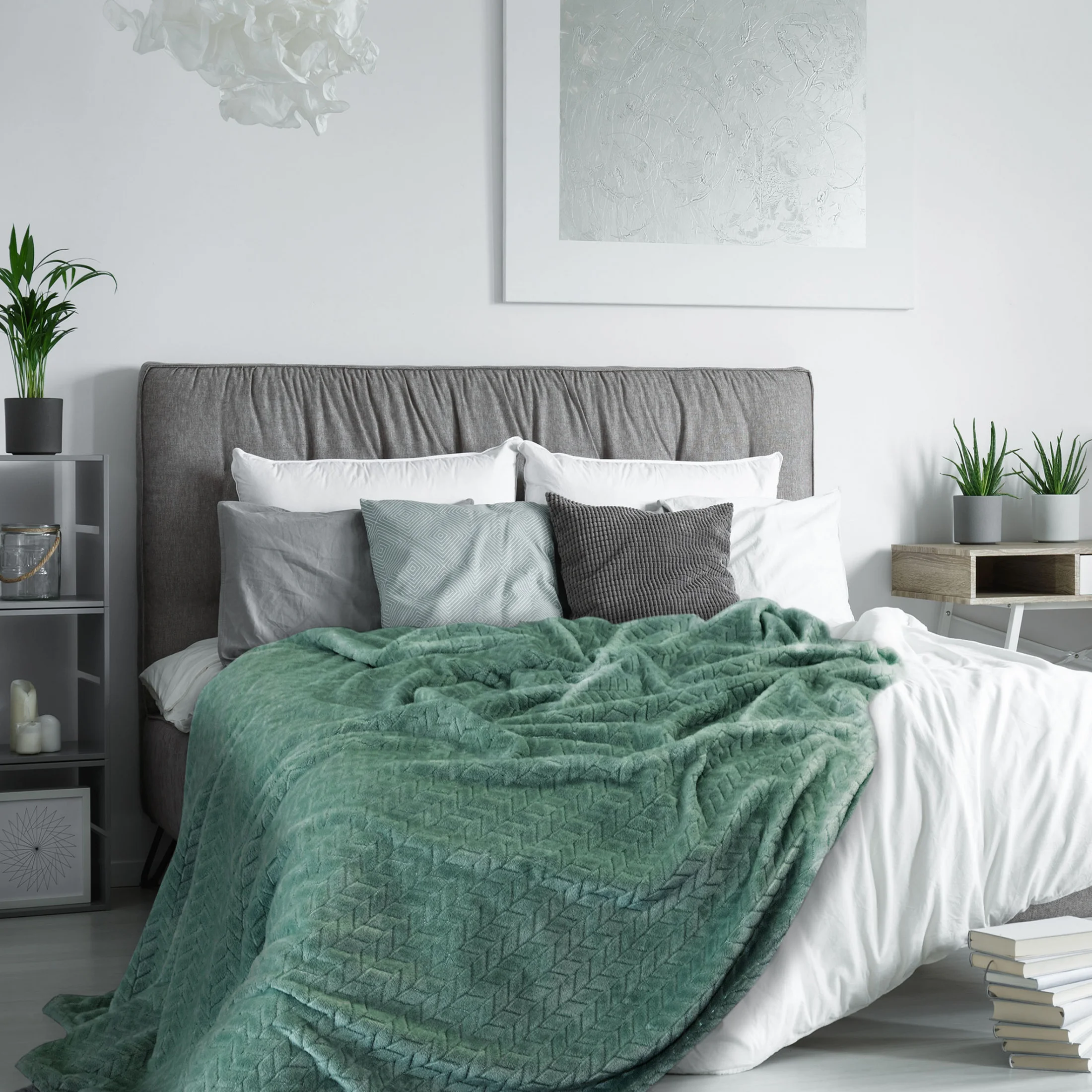 DESIGN 91 Koc CINDY miękki i miły w dotyku z wytłaczanym wzorem