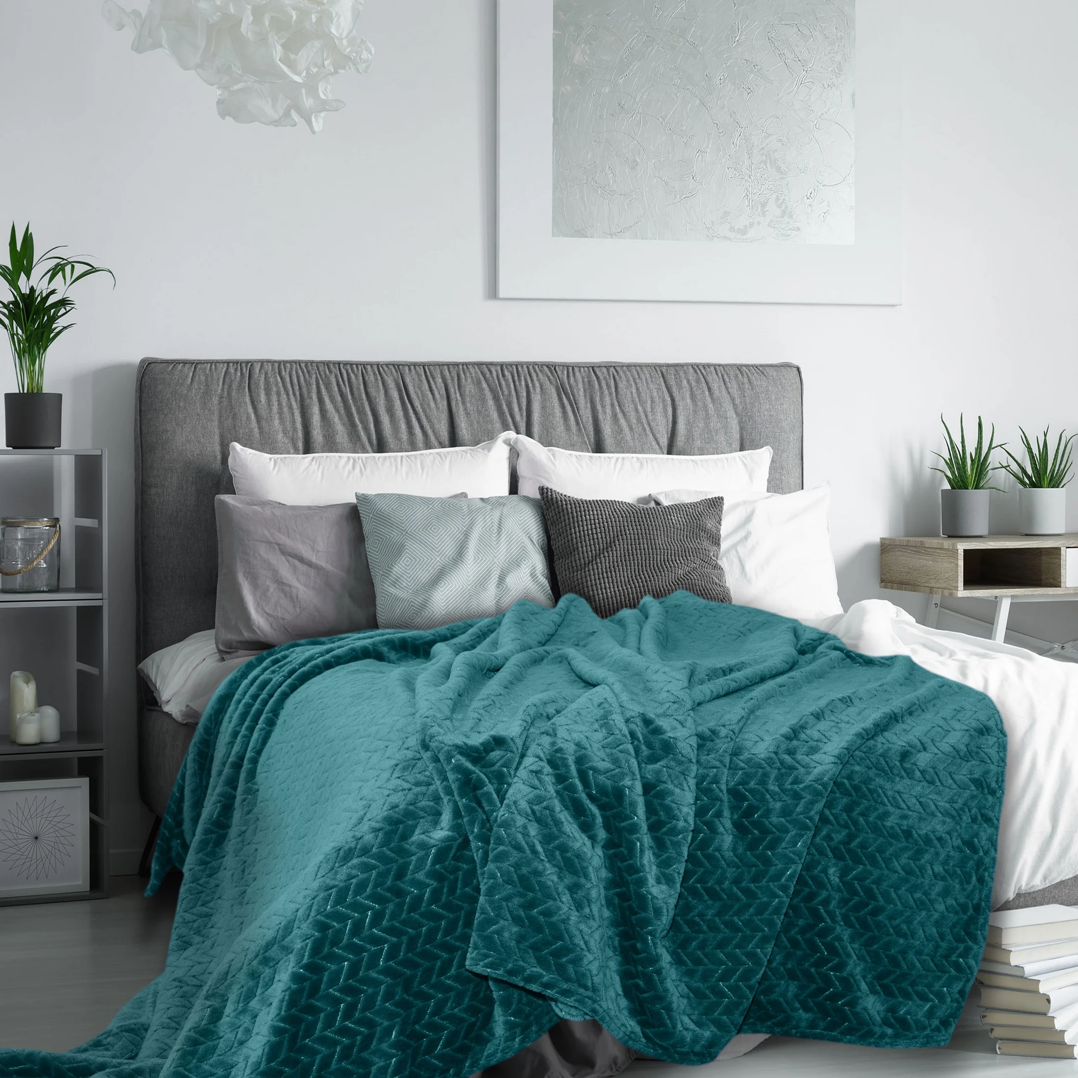 DESIGN 91 Koc CINDY miękki i miły w dotyku z wytłaczanym wzorem