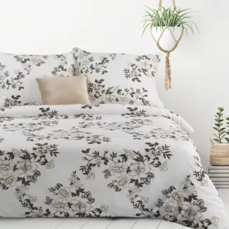 Pościel 140x200 cm komplet 2 częściowy z mikrowłókna kolor biały, kremowy z motywem kwiatowym INGA Design 91