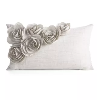 Poszewka na poduszkę 30x50 cm beżowa o naturalnym splocie w 3D róże FLORES 7