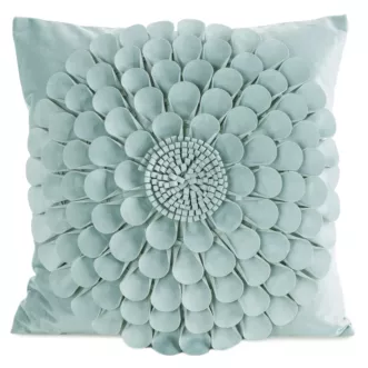 Poszewka na poduszkę 45 x 45 cm z welwetu kolor miętowy zdobiona trójwymiarowym motywem kwiatu FLORES 2