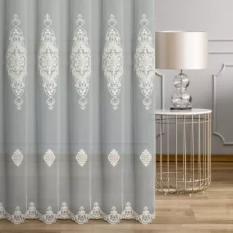 Tkanina firanowa typu peru zdobiona haftem kordonkowym z dodatkiem cyrkoni z kolekcji Eva Minge