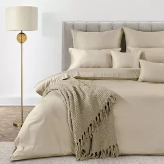 Pościel 140x200 cm komplet 2 częściowy z bawełny, makosatyny kolor beżowy z ozdobną kantą i haftem kolekcja MINGE ELEGANTE