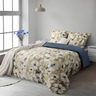 Pościel 140x200 cm komplet 2 częściowy satyna bawełniana kolor jasnobeżowy, ciemnoniebieski z wzorem roślinnym SPRING 66