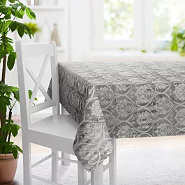 Obrus szyty made to measure