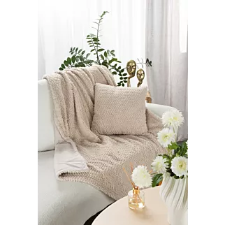 Narzuta-koc beżowo, kremowy 130x170 cm z przyjemnego futerka LARIS