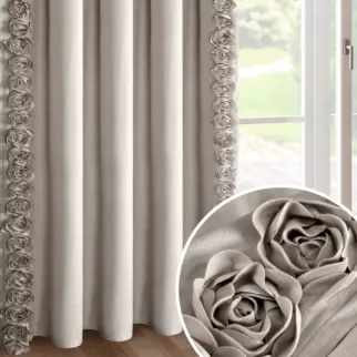 Zasłona beżowa z welwetu zdobiona aplikacją 3D róż 140x270 cm taśma - ROSES Eva Minge