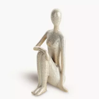 Figurka dekoracyjna postać kobiety