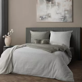 Pościel 140x200 cm komplet 2 częściowy z satyny bawełnianej kolor biało, stalowy w paseczki RAYA