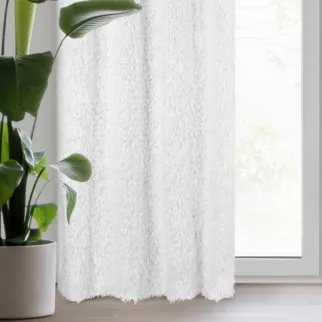 Zasłona biała zdobiona futerkiem 140x250 cm przelotka - MARION