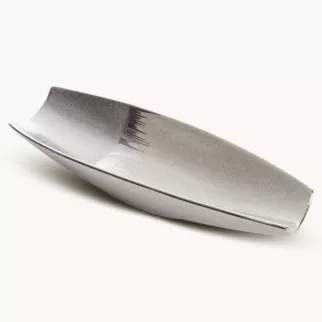 Patera ceramiczny MAX 2 łączący fakturę granitu z lśniącą powierzchnią