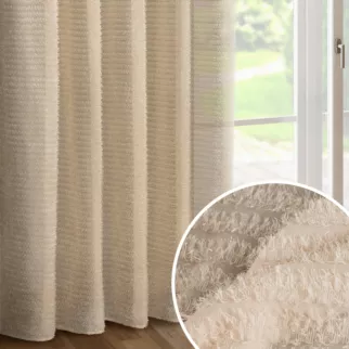 Zasłona beżowa zdobiona nicią szenilową z tkaniny szyfonowej 135x270 taśma - REINA - Eva Minge