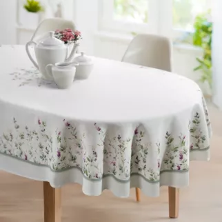 Obrus owalny naturalno, miętowy 140x220 cm SUMMER 11 zdobiony nadrukiem letnich kwiatów