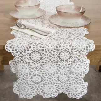 Bieżnik na stół 35x140 cm biały zdobiony haftem - IRINA