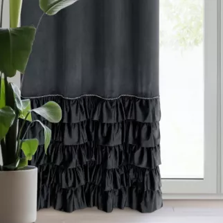 Zasłona welwetowa czarna zdobiona falbanami i lśniącymi akcentami 140x250 cm przelotka - CARLI