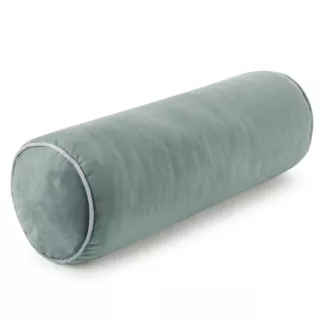 Poduszka dekoracyjna wałek 15 x 45 cm welwetowa ciemnomiętowa zdobiony kontrastującą lamówką GAJA