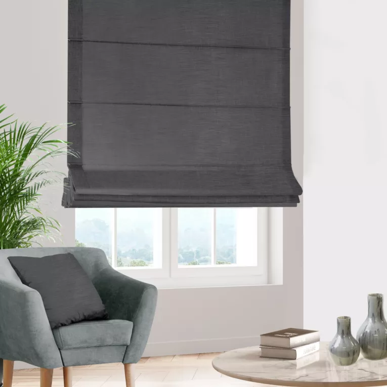 Roleta rzymska popielata z miękkiej matowej tkaniny o nieregularnym wzorze z efektem melanżu