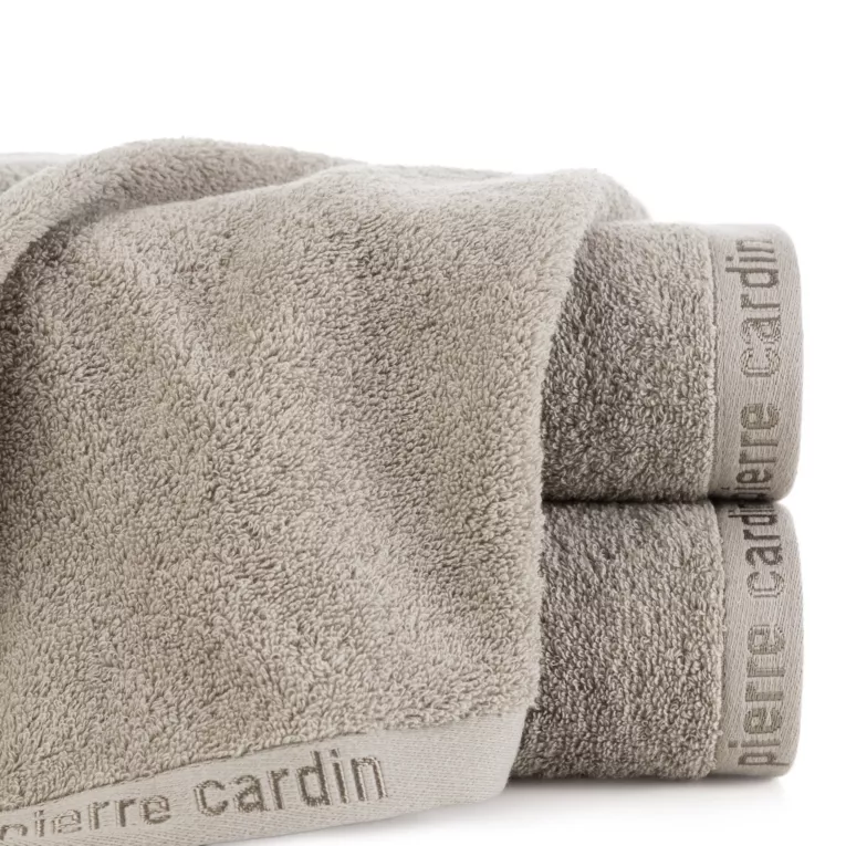 Ręcznik kąpielowy 70x140 cm bawełniany kolor ciemnobeżowy z żakardową bordiurą 430 g/m2 EVI Pierre Cardin