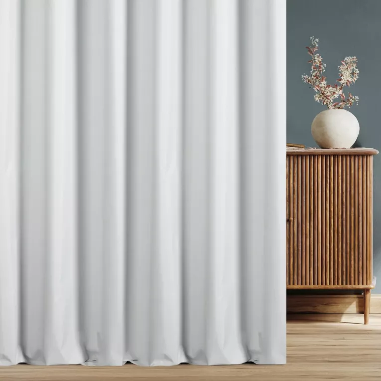 Zasłona szyta na przelotkach naturalna z tkaniny zaciemniającej blackout 100% o właściwościach termoizolacyjnych